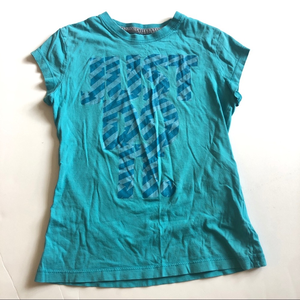Nike tee